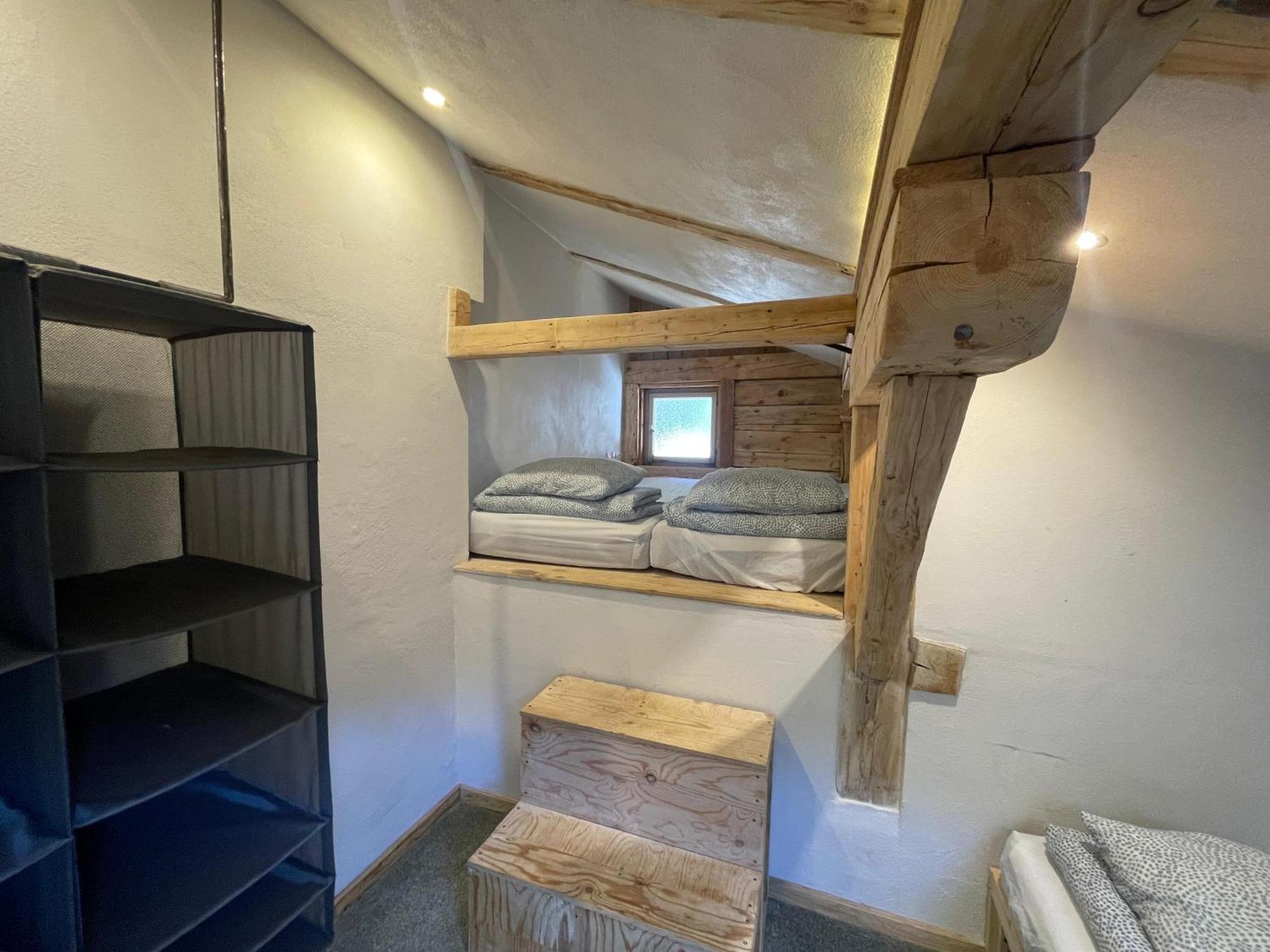 Backyard Mountain Hostel