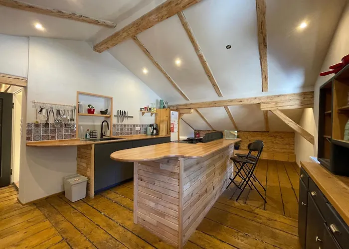 Backyard Mountain Hostel